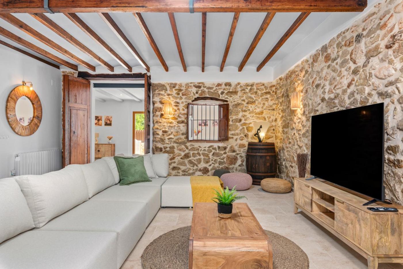 Villa Joan - Plusholidays كاليبي المظهر الخارجي الصورة